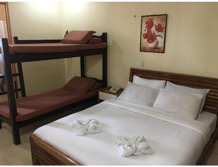Joyful Island Hostel - Cebu City Exteriér fotografie